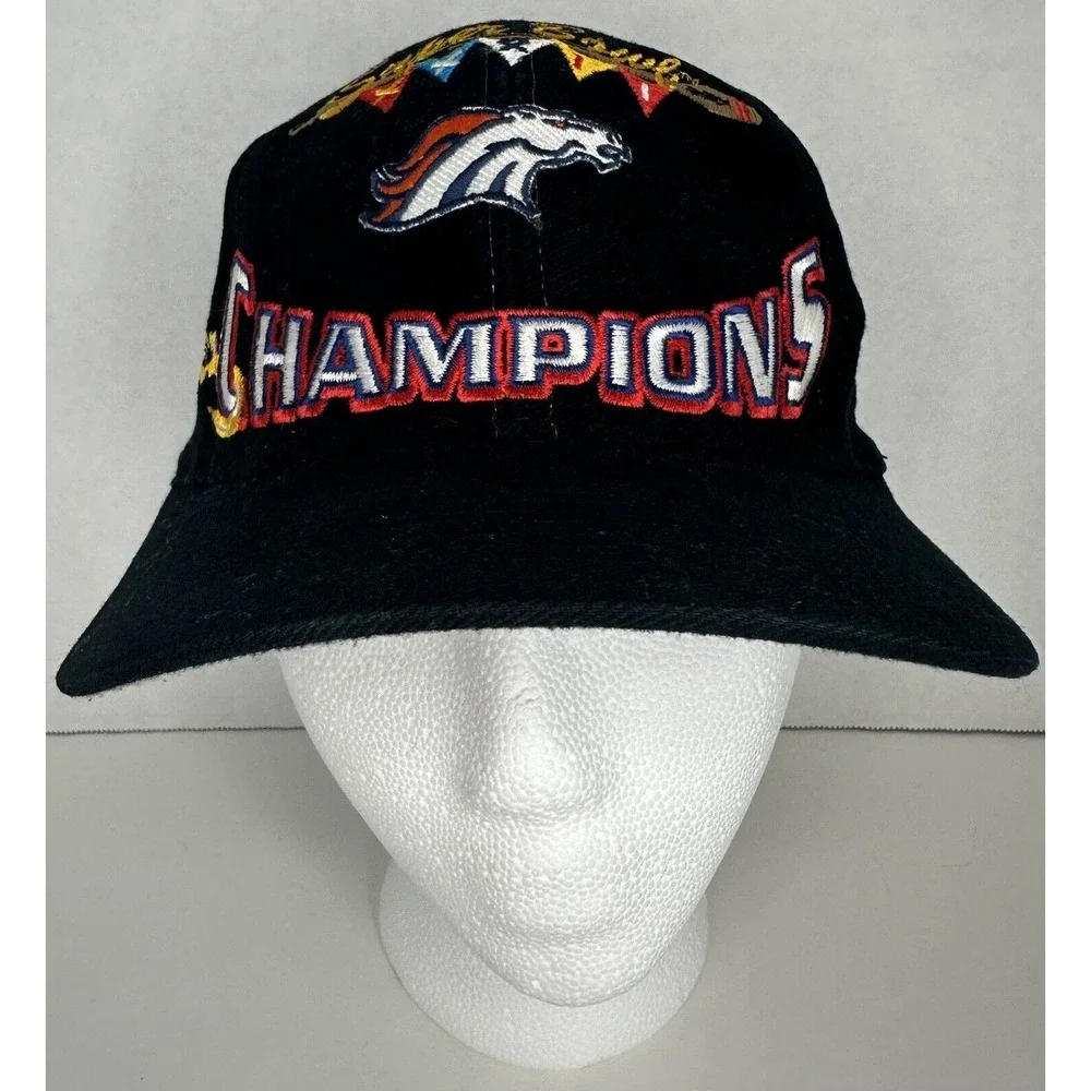 Vintage Denver Broncos Hat Cap Snap Back Super Bowl XXXII Champs NFL Football